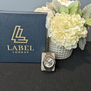 Excellent condition Michael Kors Watch Silver